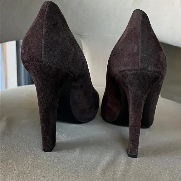 Prada Women's Black and Brown Heels